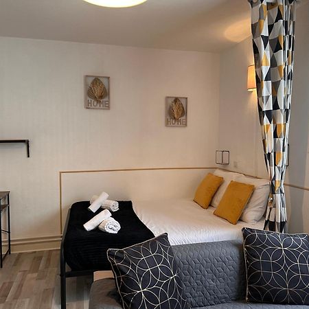 Orleans Centre Proche Gare - Appartement Fonctionnel Residence Calme Parking Prive Gratuit - Le Central Elegance Bagian luar foto