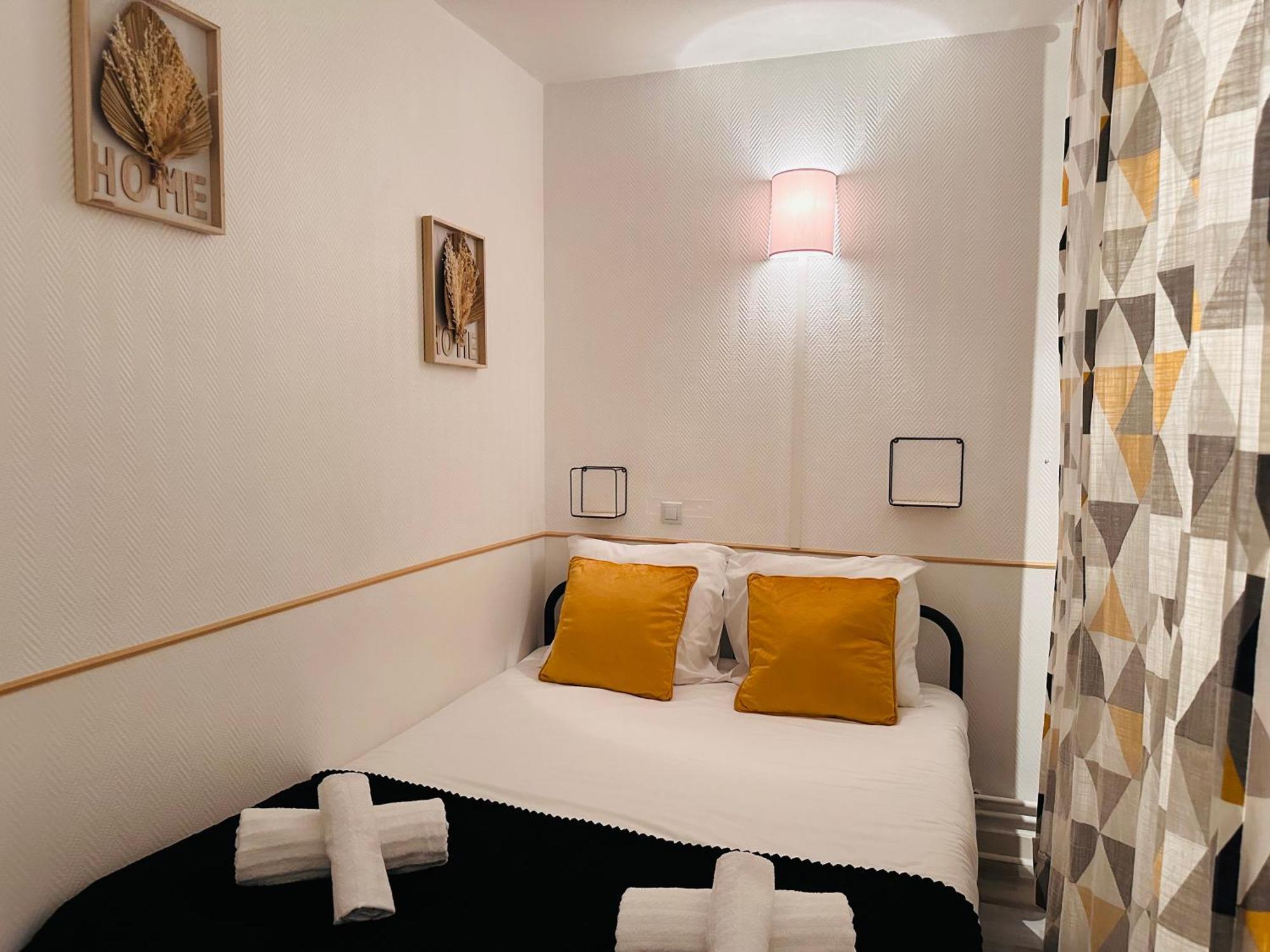 Orleans Centre Proche Gare - Appartement Fonctionnel Residence Calme Parking Prive Gratuit - Le Central Elegance Bagian luar foto