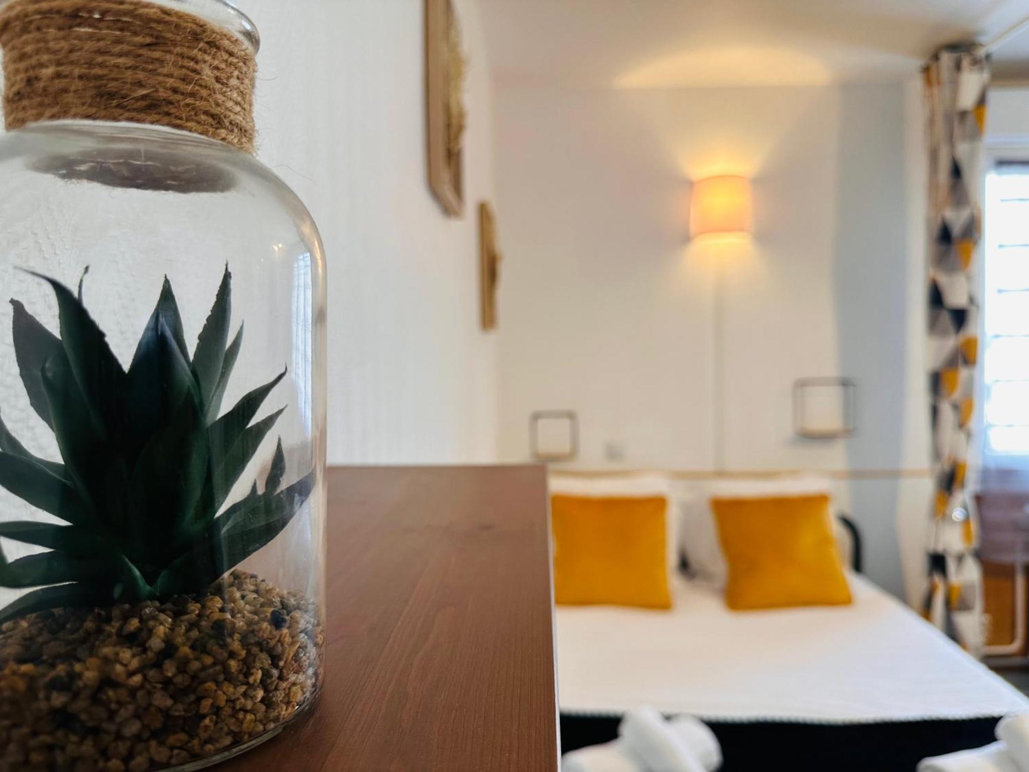 Orleans Centre Proche Gare - Appartement Fonctionnel Residence Calme Parking Prive Gratuit - Le Central Elegance Bagian luar foto