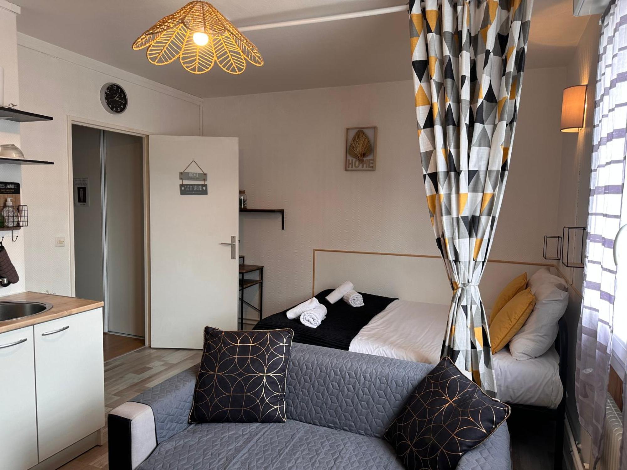 Orleans Centre Proche Gare - Appartement Fonctionnel Residence Calme Parking Prive Gratuit - Le Central Elegance Bagian luar foto